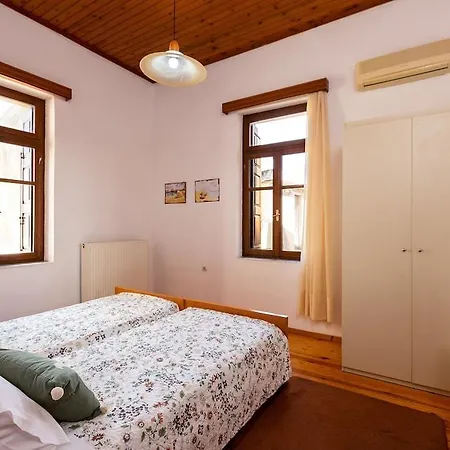 Lilys Old Town Ретимно (Крит)