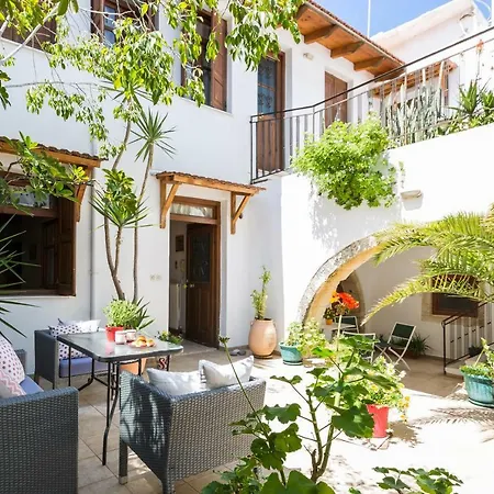 Lilys Rethymno