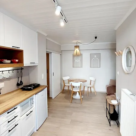 Lilys Apartments Apartment